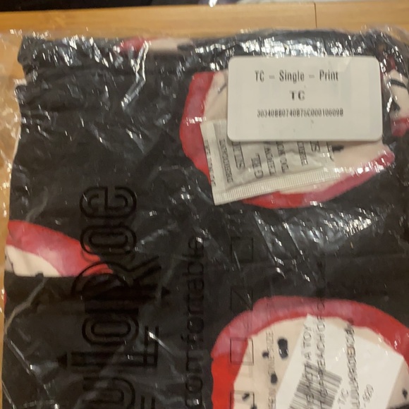 LuLaRoe Black Leggings with Pink and White Fruit Design T/C - Picture 4 of 6